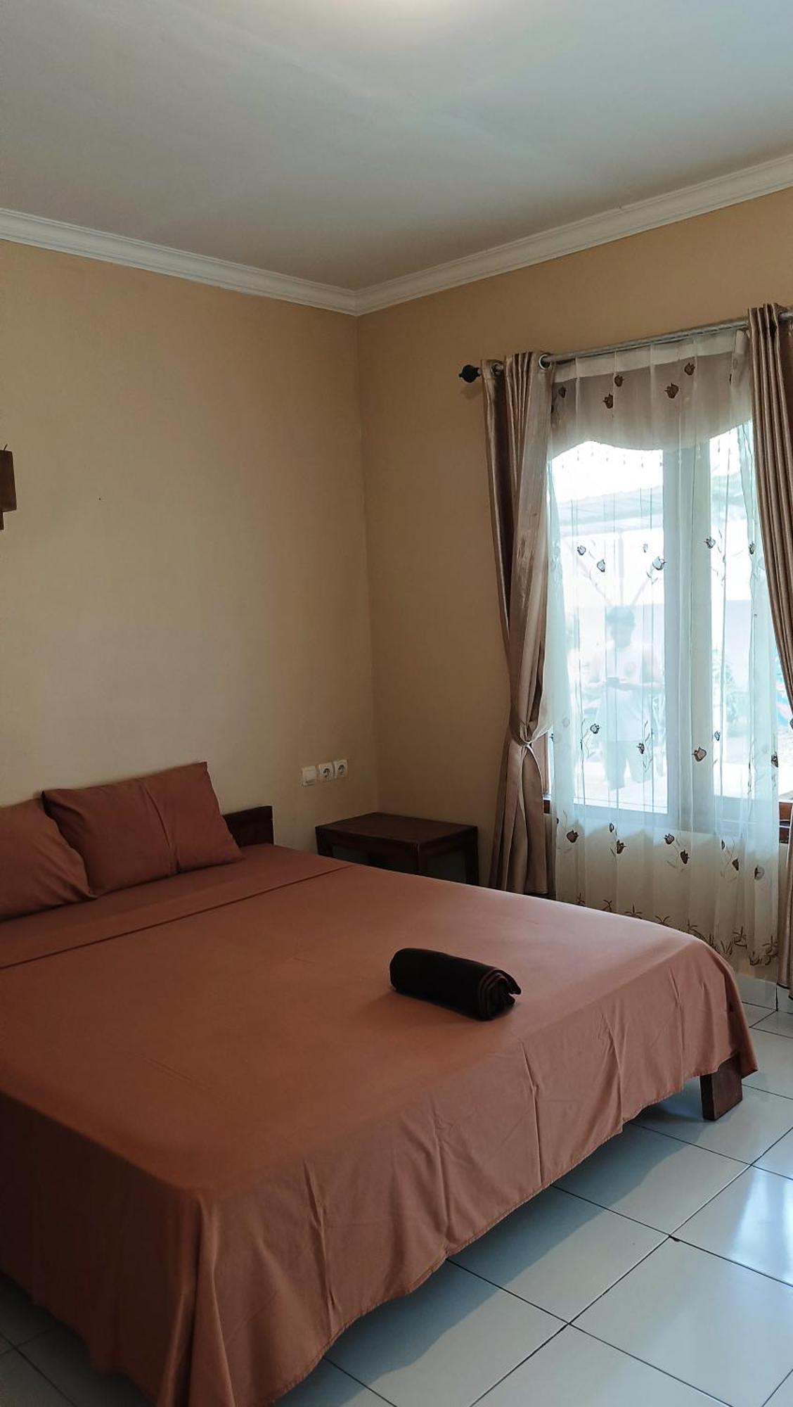 Tiga Spies Hostel Kuta  Eksteriør billede